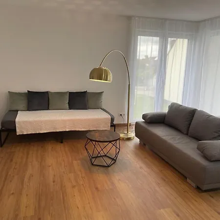 דירה Ferienwohnung / Im Eichengrund