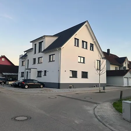 דירה Ferienwohnung / Im Eichengrund