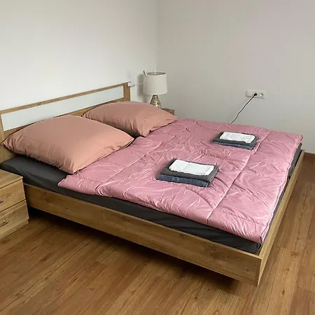 דירה Ferienwohnung / Im Eichengrund *